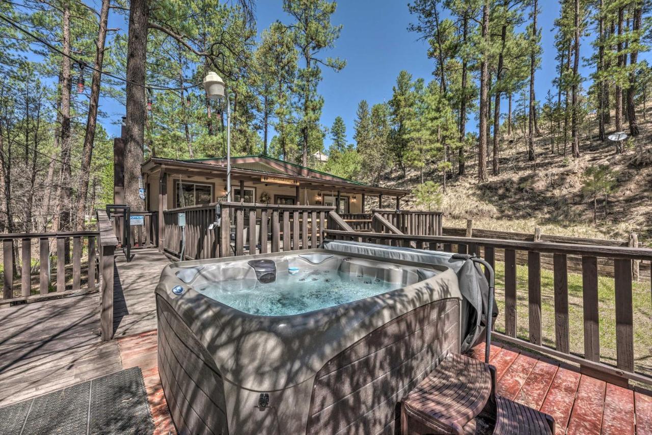 Tranquil Cabin With Stream And Deck Near Dtwn Ruidoso! Εξωτερικό φωτογραφία