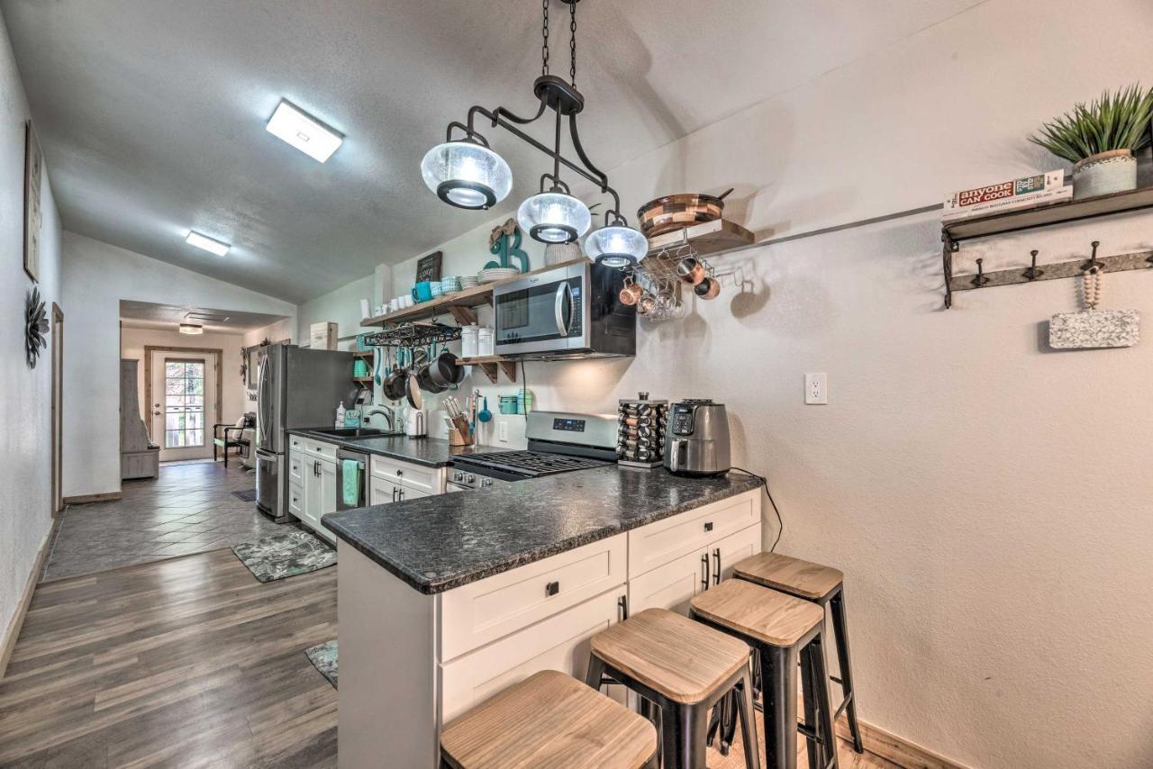 Tranquil Cabin With Stream And Deck Near Dtwn Ruidoso! Εξωτερικό φωτογραφία